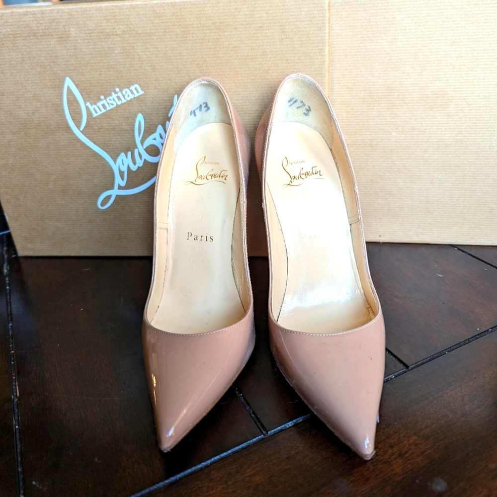 So Kate Louboutin